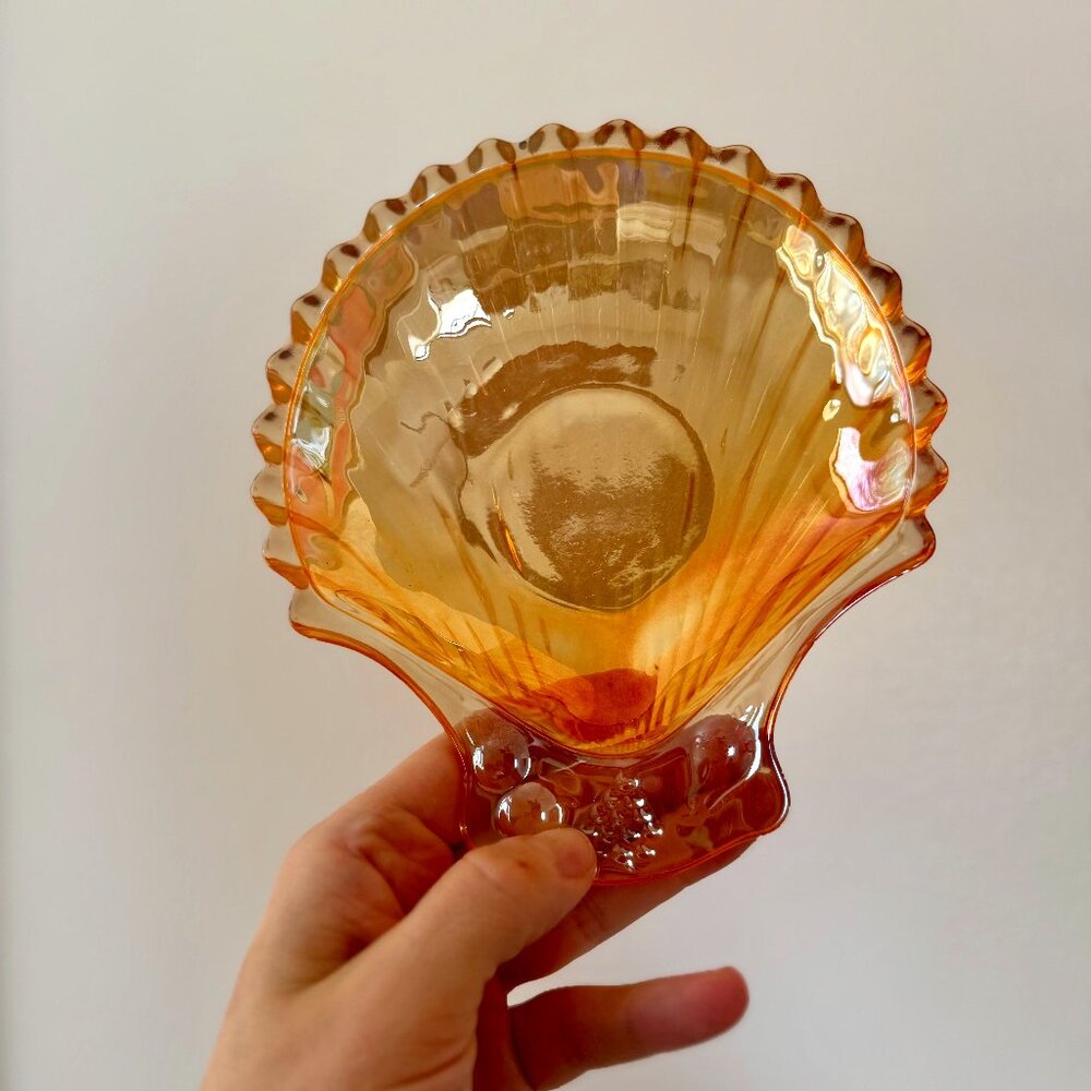 1950s Carnival Glass Shell Dish